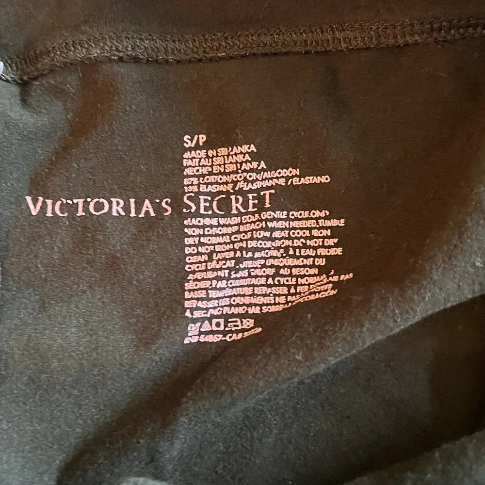 Victoria Secret Black Leggings - Picture 6 of 6
